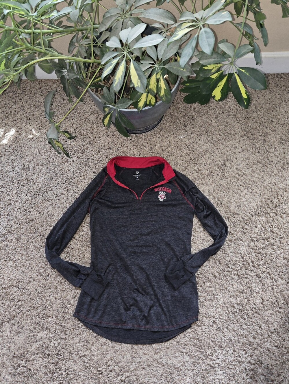 Wisconsin Badgers Quarter Zip pullover Wmns Sz Lg